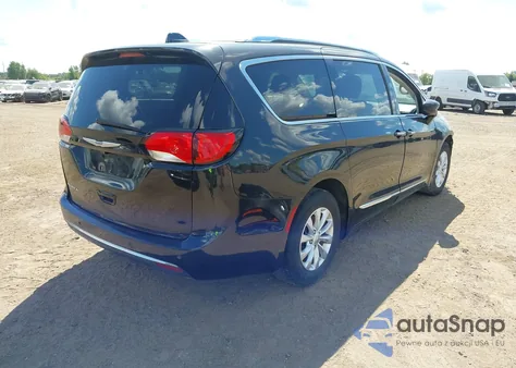 2018 Chrysler Pacifica Touring L Plus из США, поврежденный, VIN 2C4RC1EG2JR252642